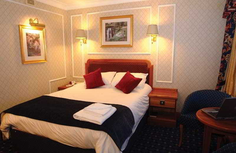 Leonardo Hotel Inverness - Formerly Jurys Inn Ngoại thất bức ảnh